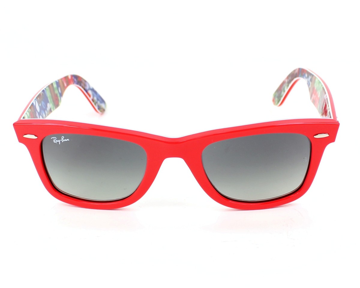 red wayfarer
