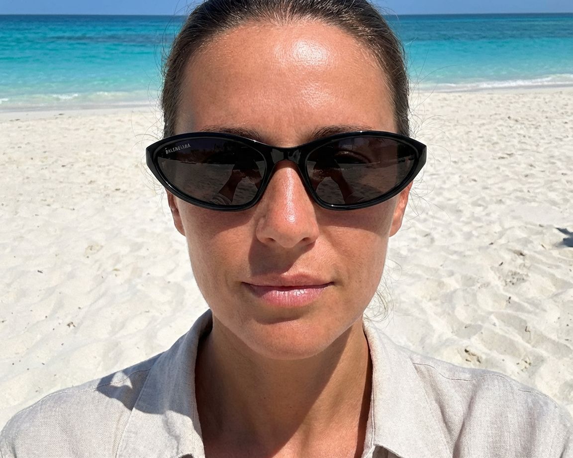 Balenciaga Sunglasses BB0402S 001