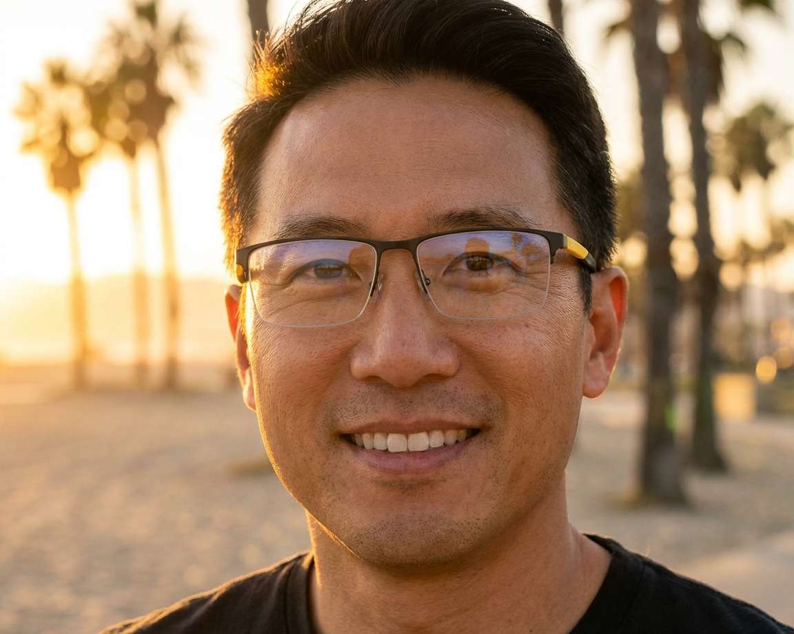 Scuderia Ferrari FZ7001 108 55-18 Noir  360 degree view 7