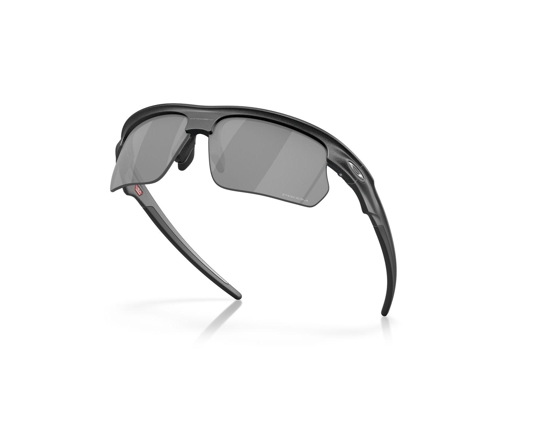 Oakley OO9400 940002 68-6 Grey  360 degree view 5