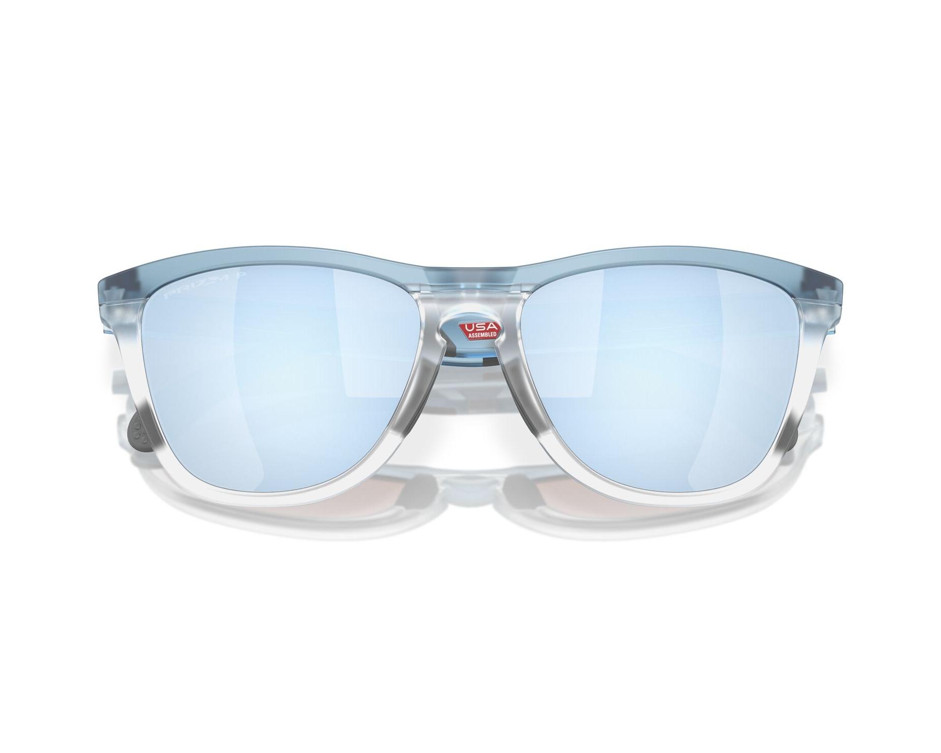 Oakley OO9284 928409 55-17 Grey  360 degree view 10
