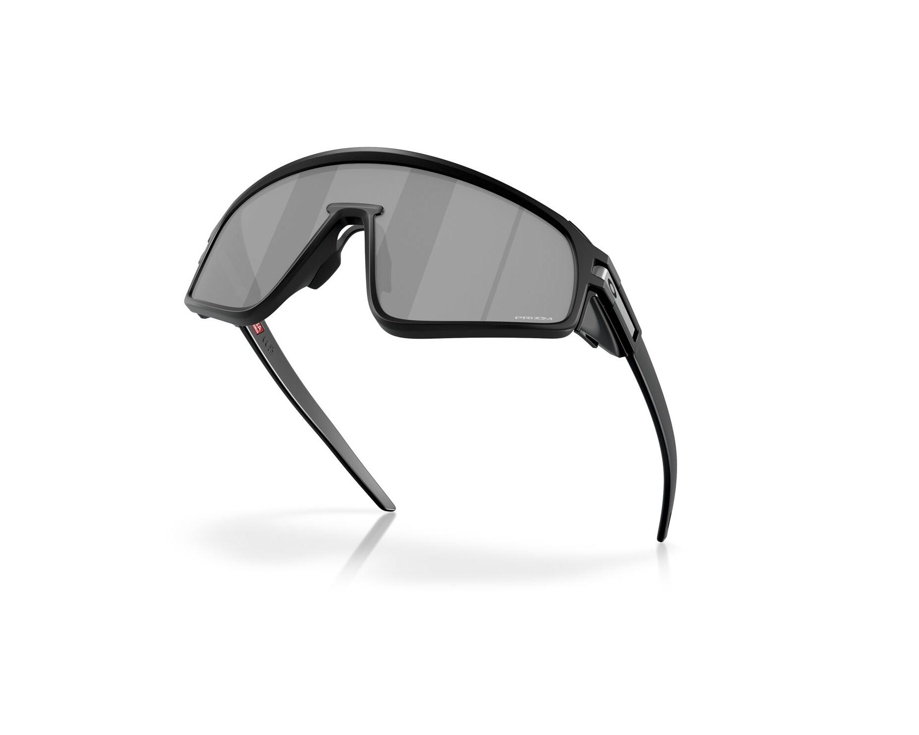 Oakley Sunglasses Latch Panel OO9404 940401