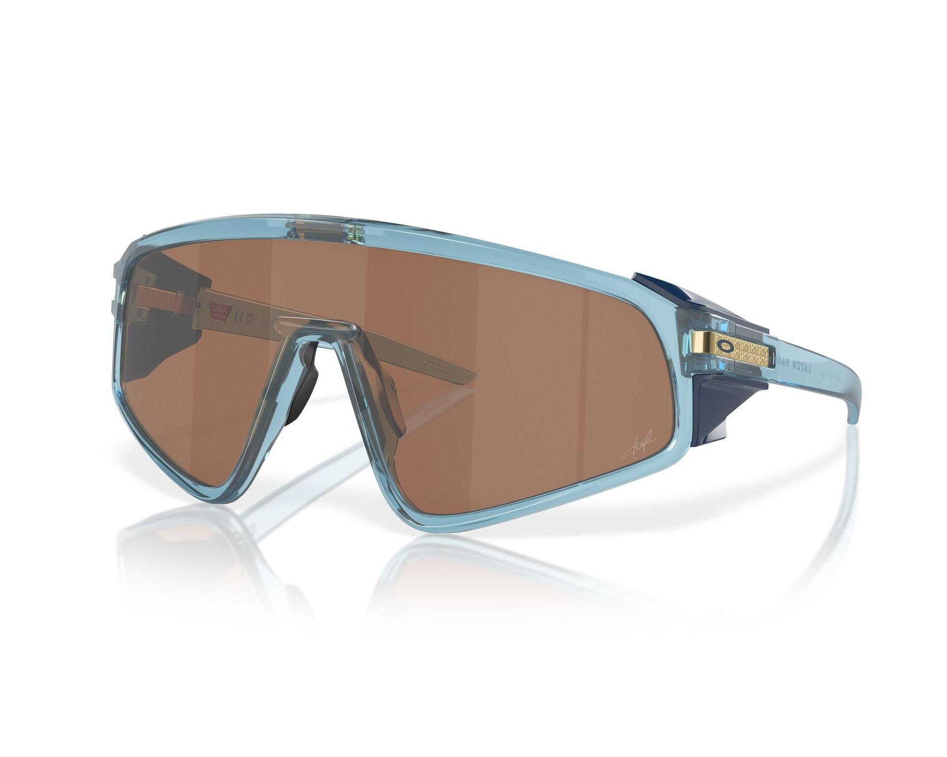 Oakley OO9404 940408 - Grey  360 degree view 4