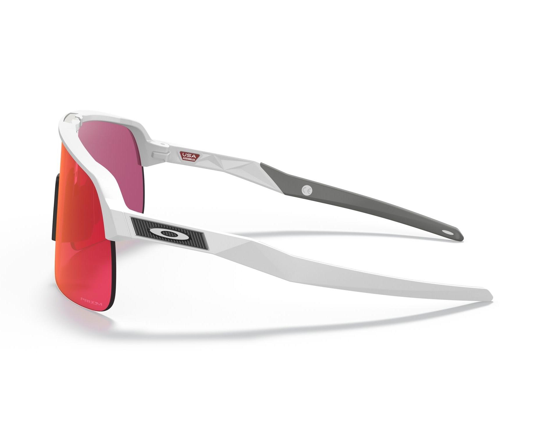 Oakley OO9463 946320: Buy Online | Visionet