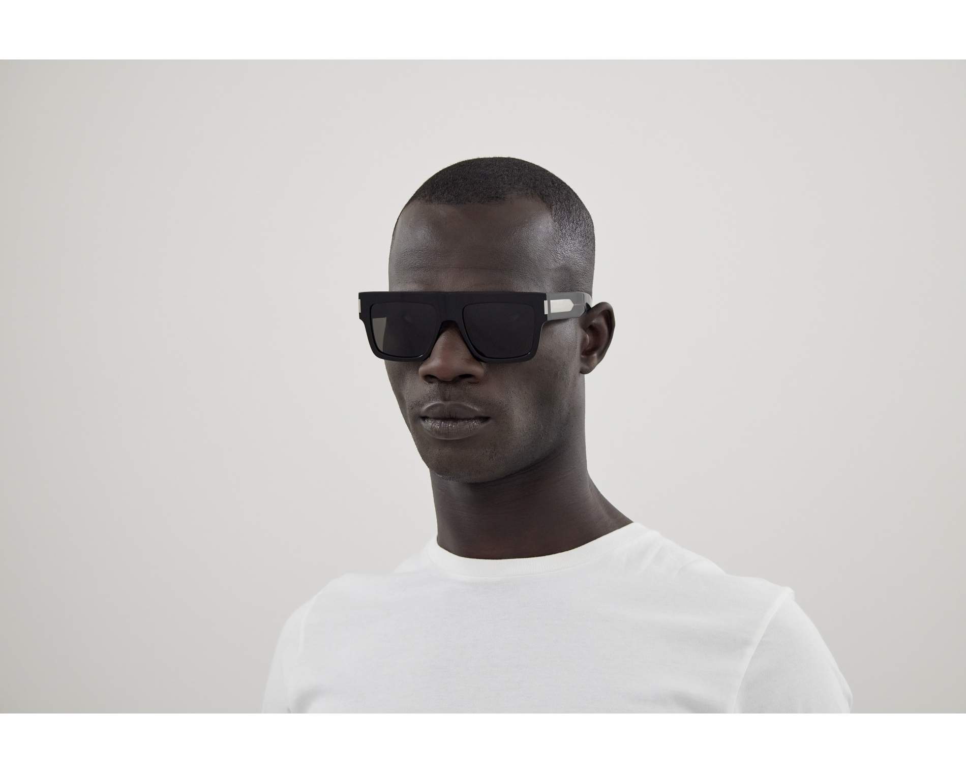 Yves Saint Laurent Sunglasses SL-628 001